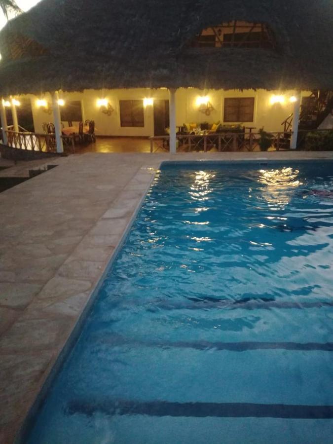 Queen K Cottages Watamu At Chrystal Homes Luaran gambar