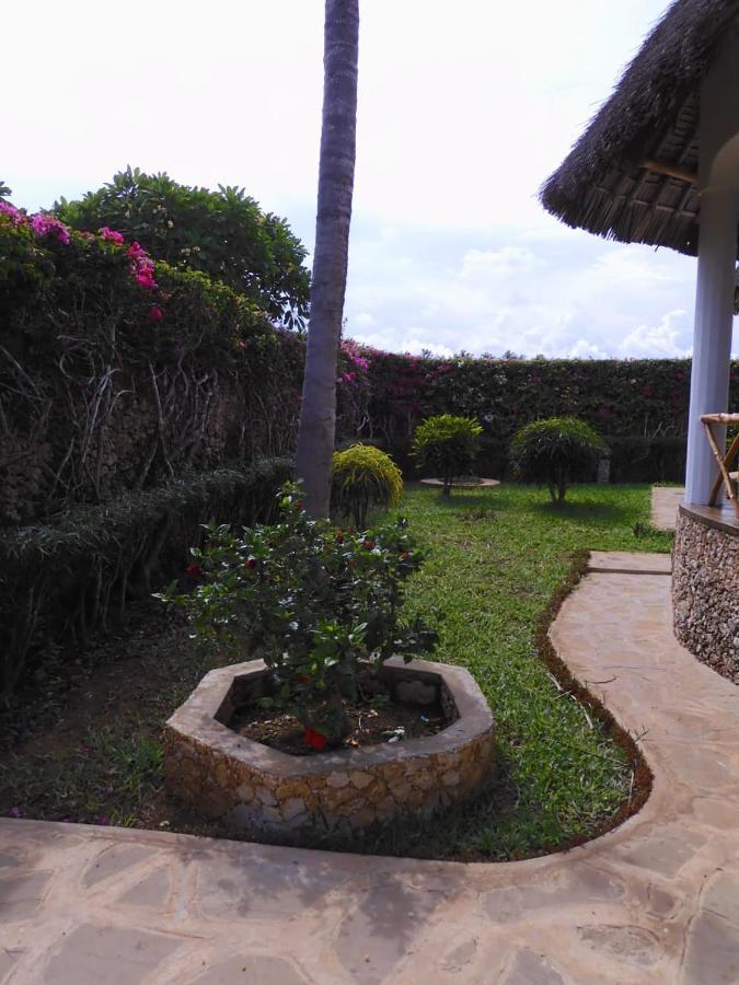 Queen K Cottages Watamu At Chrystal Homes Luaran gambar